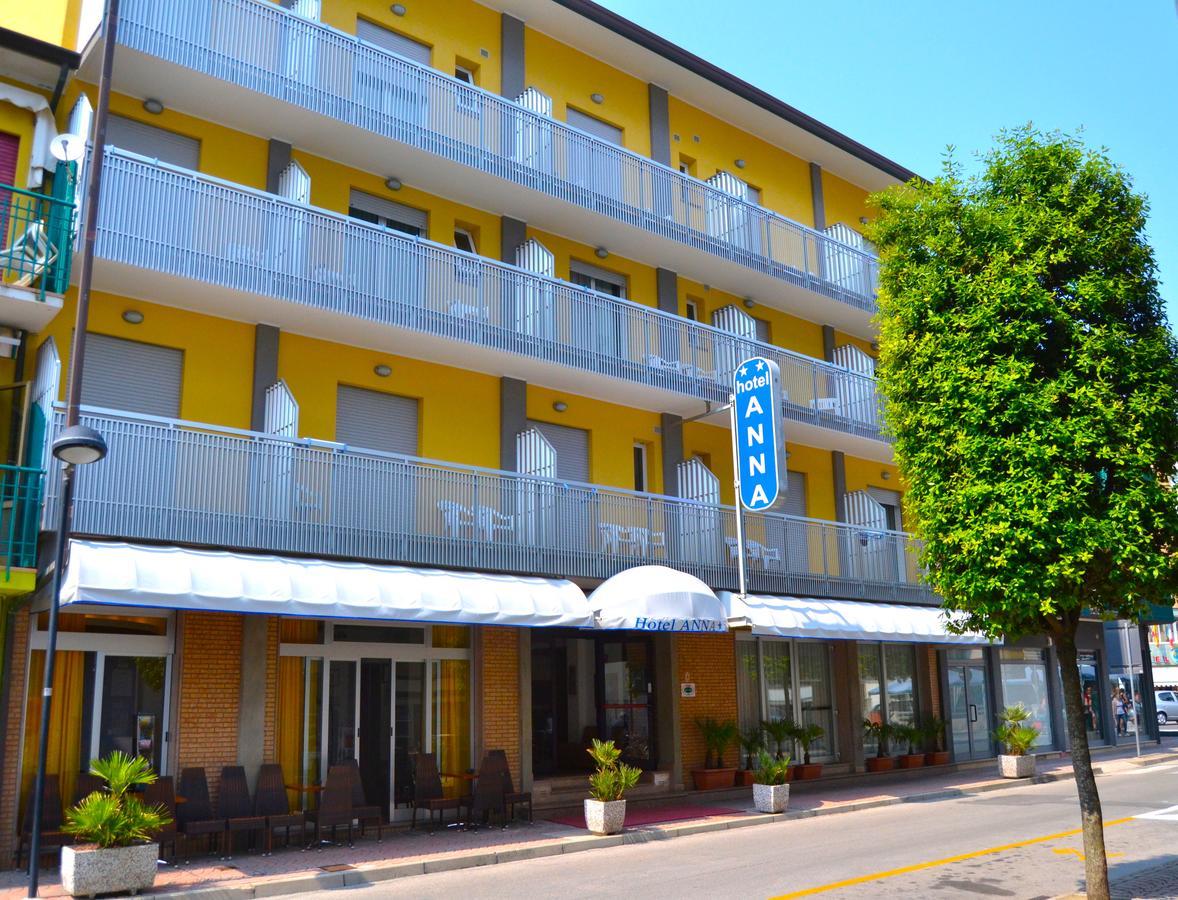 Hotel Anna Caorle Exterior photo