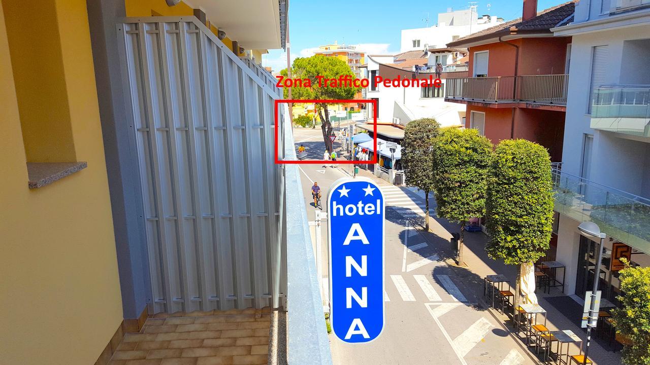 Hotel Anna Caorle Exterior photo